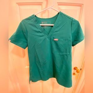 Figs women XS scrub top technical collection green